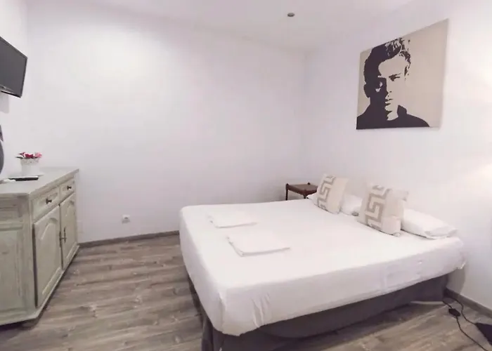 Alojamento de Acomodação e Pequeno-almoço Bcn Gotico *